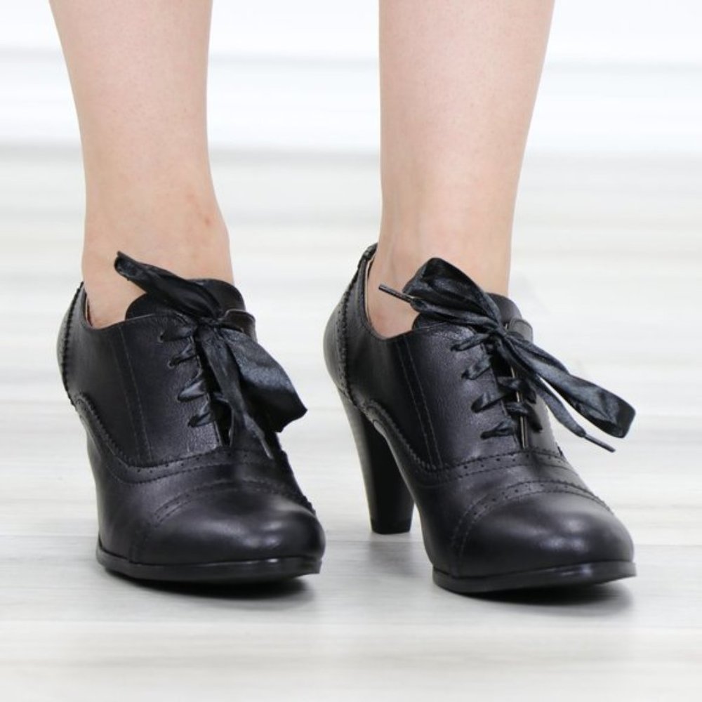 Laced-Up Low Cut Ankle Boots Women's Heeled Oxford - Picture 4 of 15